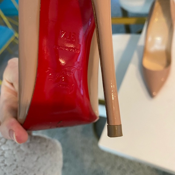 Iconic beige So Kate Christian Louboutin stilettos 120 mm heel, size 37.5 - Picture 10 of 14